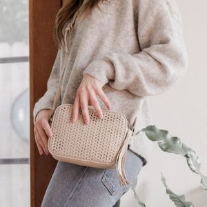 Summer & Rose Delilah Crossbody Purse Tan